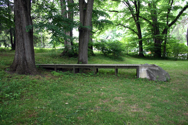 UM1984-29view4.jpg