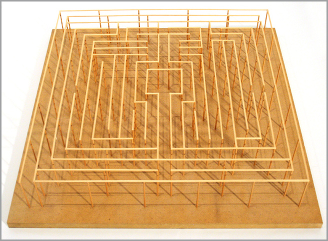 UM1978-11withbox.jpg