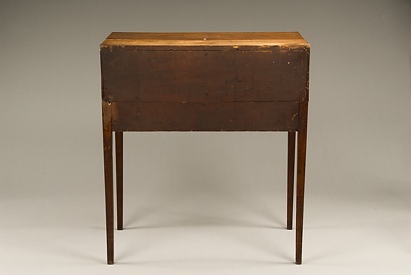 1998-31_desk-open.jpg