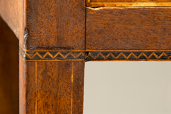 1998-31_desk-open.jpg