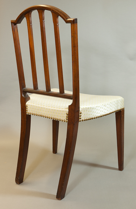 1975-98-front.jpg