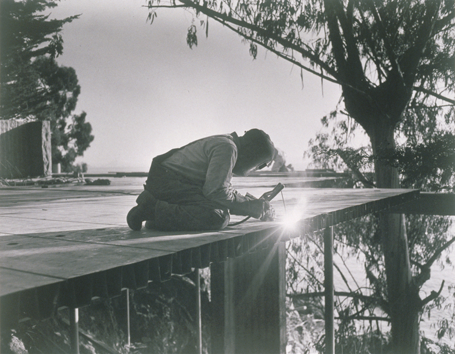 1951_276_12.jpg