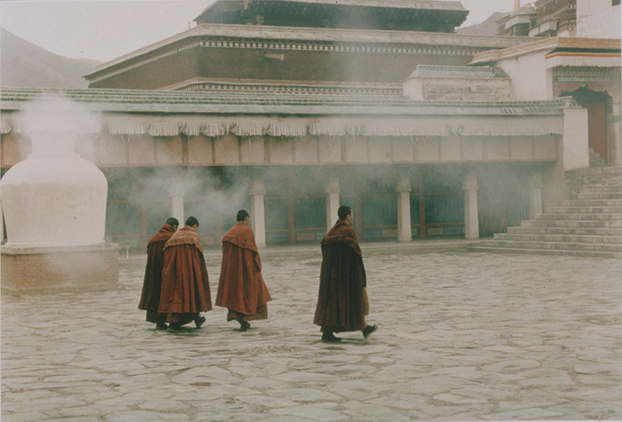 1998_27_1.jpg