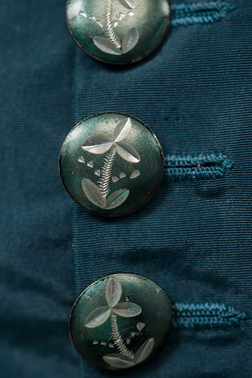2014-17-1_anglef.jpg