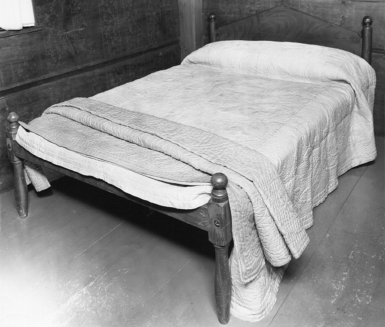 1956-126f.jpg