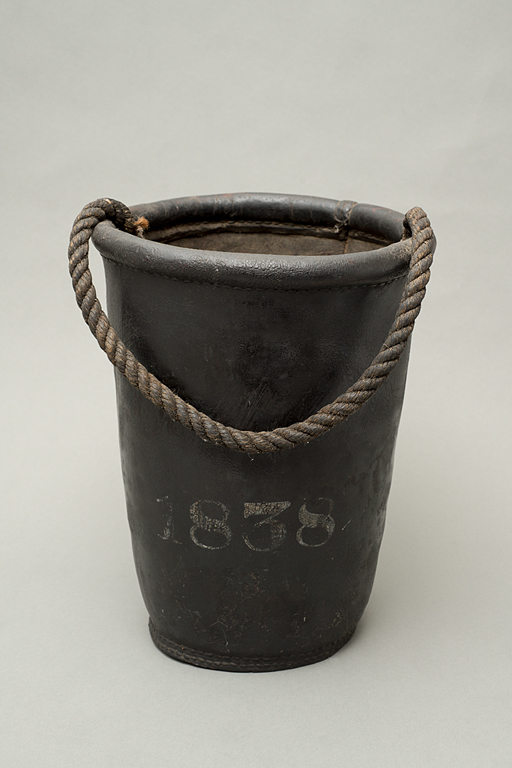 1969-865f.jpg