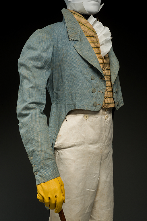 Mens-ensemble-2_detail-01f.jpg