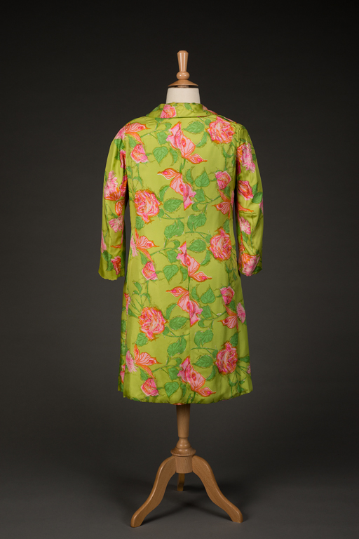 2019-30-6_coat-frontf.jpg
