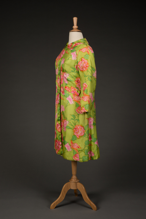 2019-30-6_coat-frontf.jpg