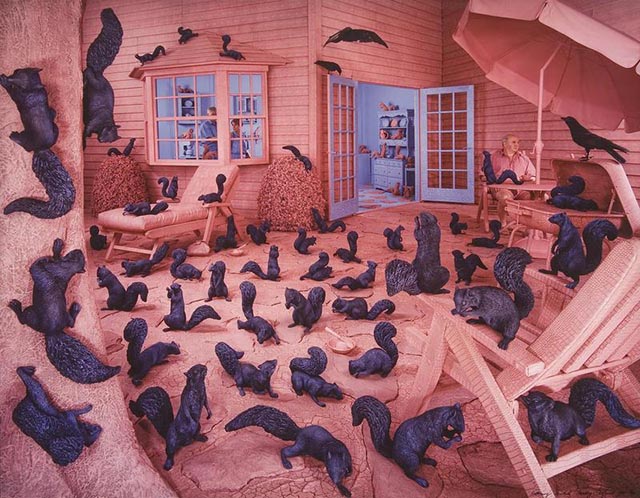 © Sandy Skoglund