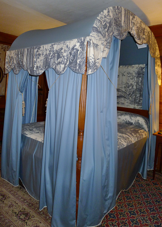 F-131-repro-bed-hangings-bedspread_quickf.jpg
