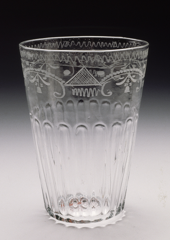 1961-207F.jpg