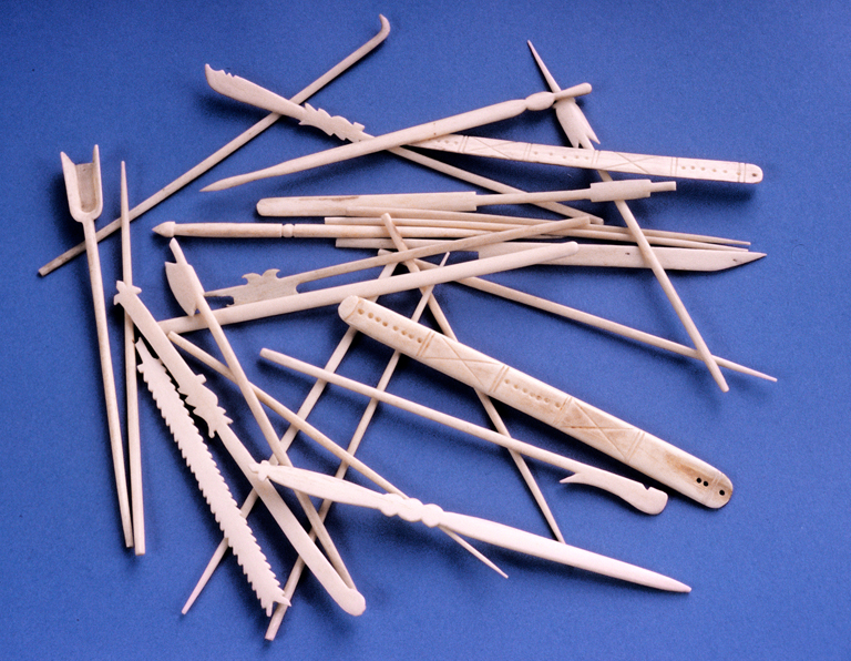 1985-43T.jpg