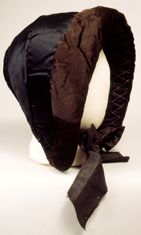 1989-83t.jpg