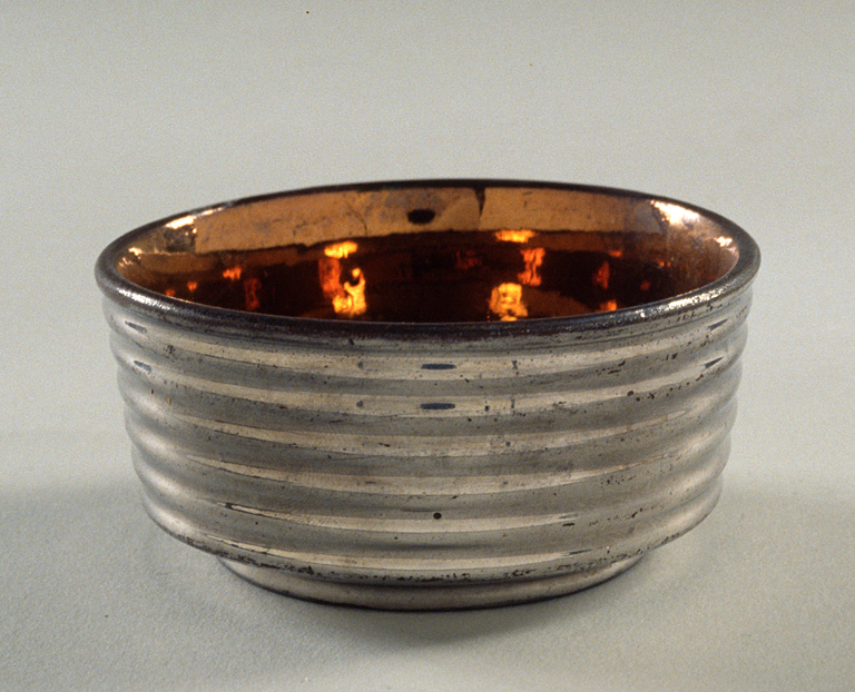 1990-214F.jpg