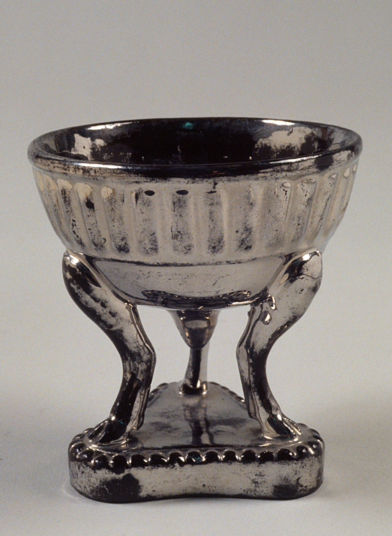 1990-215F.jpg