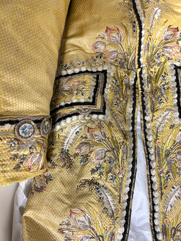F-823_coat_quick.jpg