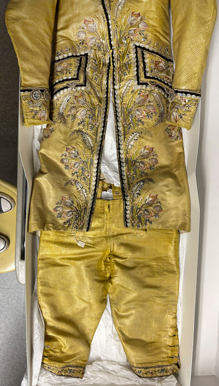 F-823_coat_quick.jpg